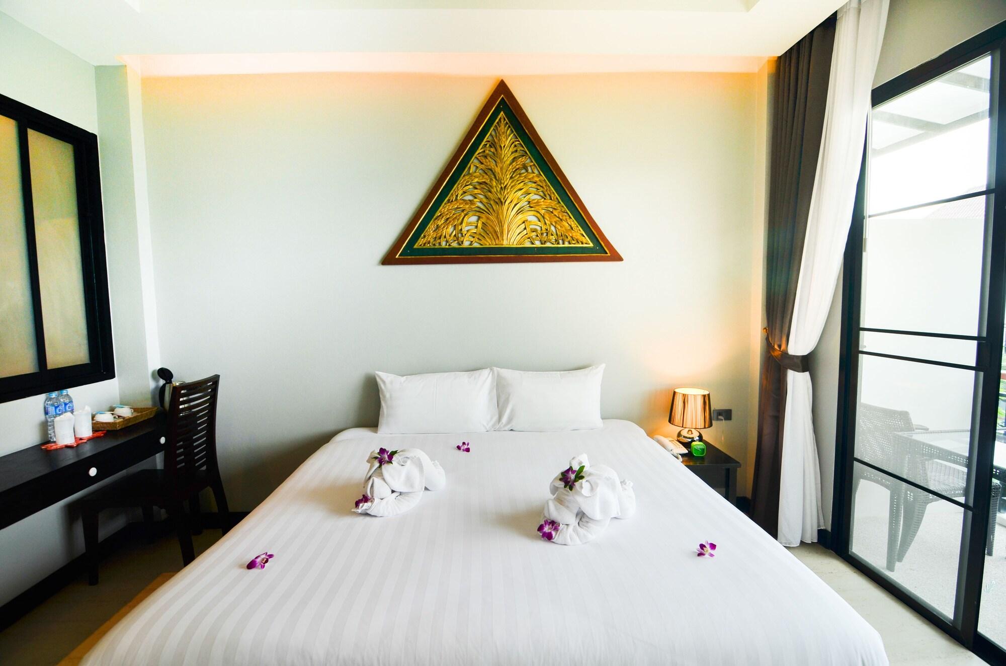 Coco Retreat Phuket Resort And Spa - Sha Plus Chalong Exterior photo